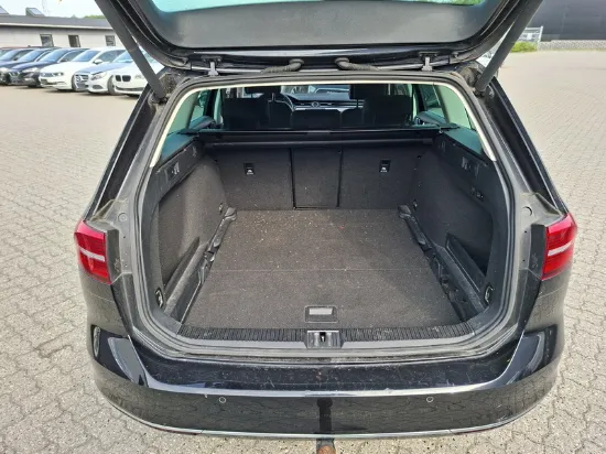Изображение Volkswagen - Passat Highline DSG , 2.0 TDI Diesel