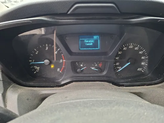 Изображение Ford - Transit 350L, 2.0 TDCi Diesel