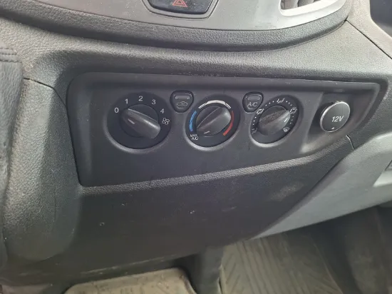 Изображение Ford - Transit 350L, 2.0 TDCi Diesel