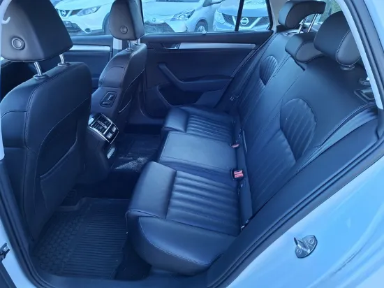 Изображение Skoda - Superb Combi Style DSG7 4X4, 2.0 TSI 272 hk Benzin