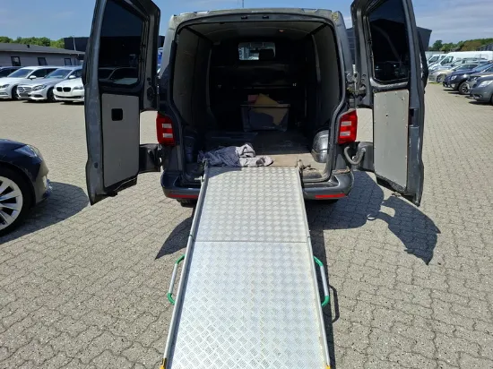 Изображение Volkswagen - Transporter Long DSG7 Aut., 2.0 TDI Diesel,