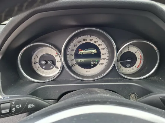 Изображение Mercedes - E220 7G-Tronic Plus, 2.1 CDI Diesel