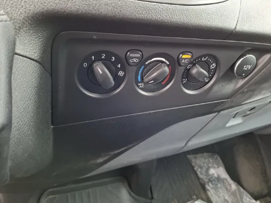 Изображение Ford - Transit Custom , 2.0 TDCi Diesel