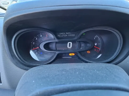 Изображение Renault - Trafic T29, 1.6 dCi Diesel