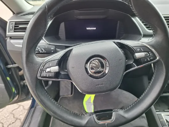 Picture of Skoda - Superb Combi DSG7, 2.0 TDI Diesel,