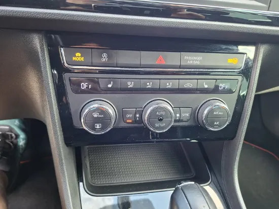 Изображение Seat - Leon FR Black Line 150HP DSG ST, 1.5 Benzin,