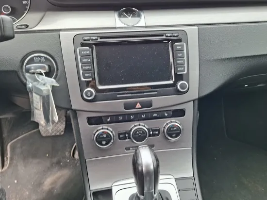 Изображение Volkswagen - Passat Comfortline DSG , 2.0 TDI Diesel