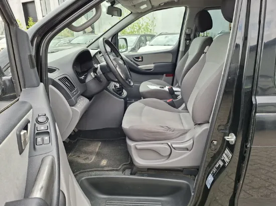 Picture of Hyundai - H1, 2.5 CRDi Diesel