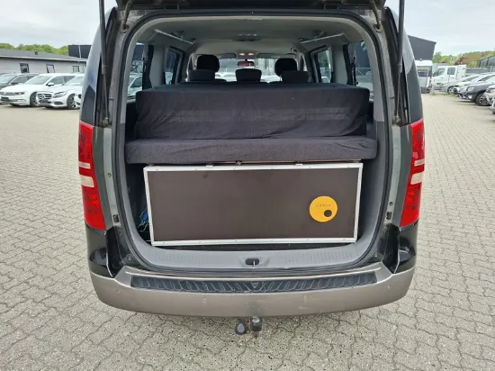 Picture of Hyundai - H1, 2.5 CRDi Diesel