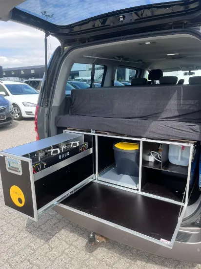 Picture of Hyundai - H1, 2.5 CRDi Diesel