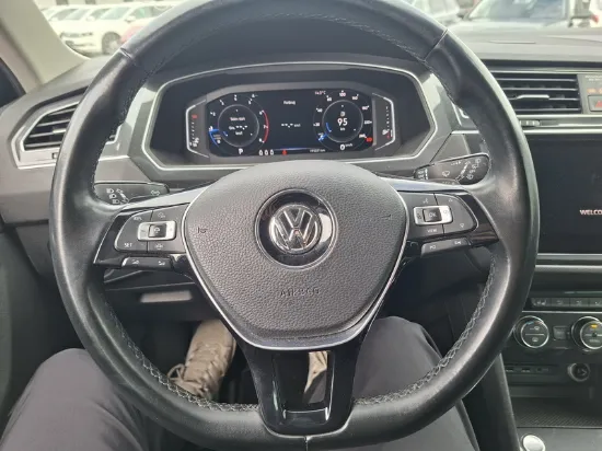 Изображение Volkswagen - Tiguan Highline DSG7, 1.5 TSI Benzin