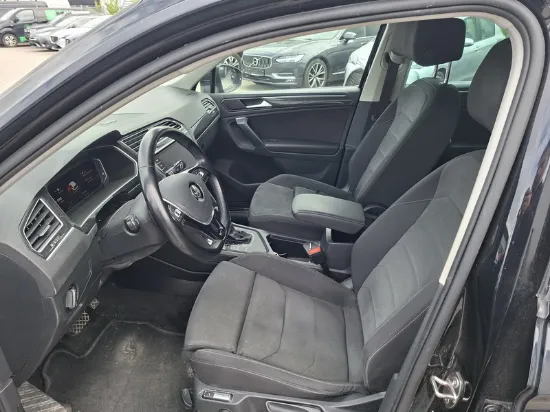Изображение Volkswagen - Tiguan Highline DSG7, 1.5 TSI Benzin