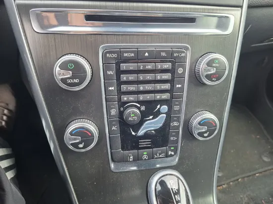 Изображение Volvo - XC60 Momentum Aut., 2.0