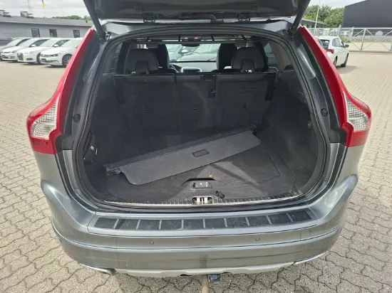 Изображение Volvo - XC60 Summum Aut., 2.0 Diesel
