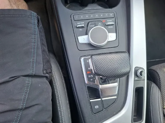 Изображение Audi - A4 Avant Quattro Sport Aut., 2.0 TDI Diesel,