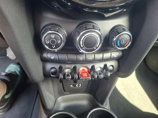 Изображение Mini - Cooper, 1.5 Benzin