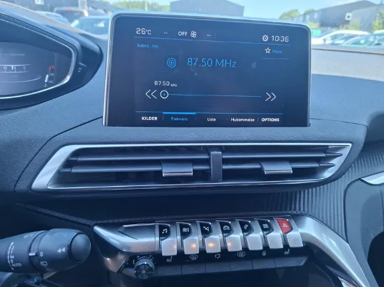 Изображение Peugeot - 5008 Active, 1.2 e-THP Benzin