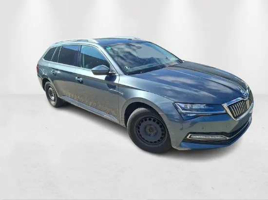 Изображение Skoda - Superb Combi DSG7, 2.0 TDI Diesel