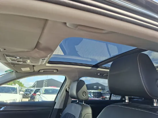 Изображение Skoda - Superb Combi DSG7, 2.0 TDI Diesel