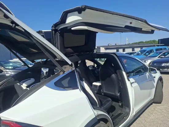 Изображение Tesla - Model X Long Range Plus