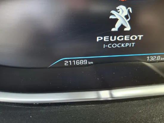 Picture of Peugeot - 5008 Allure EAT8, 1.5 BlueHDi Diesel