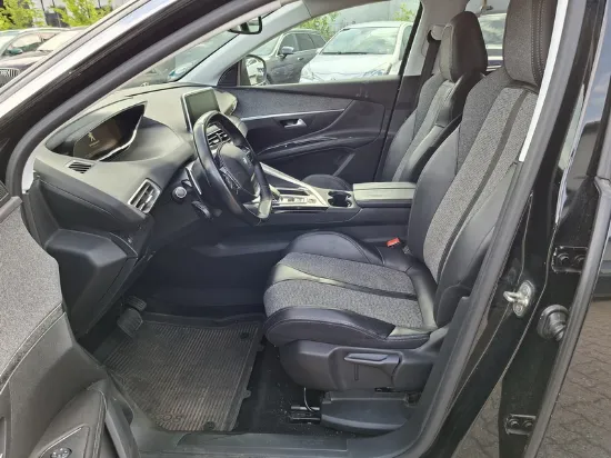 Picture of Peugeot - 5008 Allure EAT8, 1.5 BlueHDi Diesel