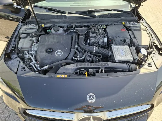 Picture of Mercedes - CLA 250e Shooting Brake 8G-DCT, 1.3 Hybrid/Benzin