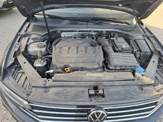 Picture of Volkswagen - Passat Elegance Aut., 2.0 TDI Diesel