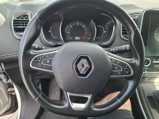 Изображение Renault - Grand Scenic Bose Edition EDC, 1.5 dCi Diesel