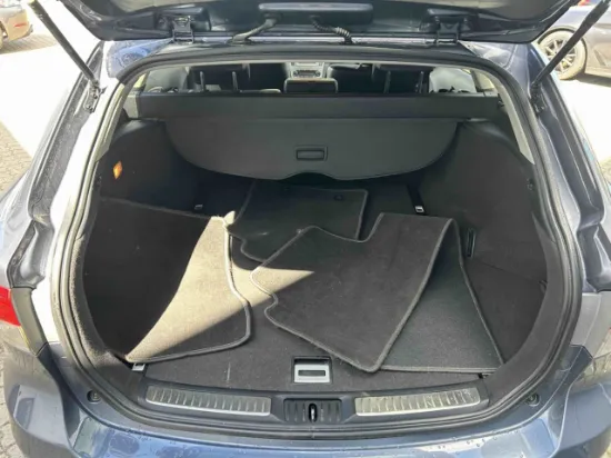 Picture of Toyota Avensis 2.0 D-4D stationcar