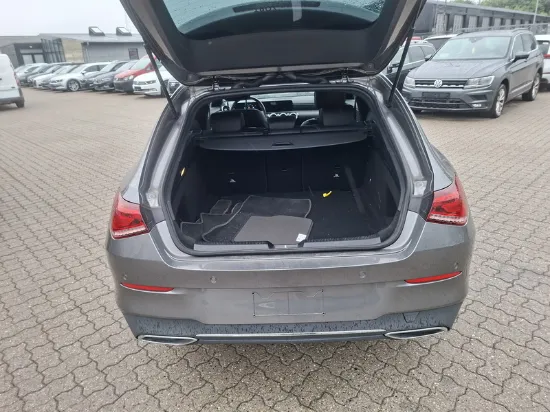 Изображение Mercedes - CLA 200d Shooting Brake 8G-DCT, 2.0 Diesel
