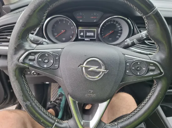 Изображение Opel - Insignia Dynamic Sports Tourer, 1.5 Benzin