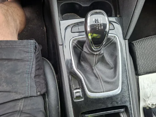 Изображение Opel - Insignia Dynamic Sports Tourer, 1.5 Benzin