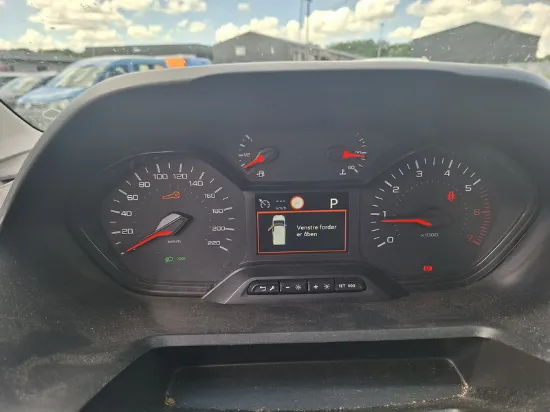 Изображение Peugeot - Partner EAT8, 1.5 BlueHDi Diesel