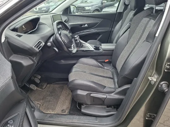 Picture of Peugeot - 5008 Allure, 1.2 Benzin