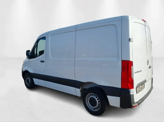 Picture of Mercedes-Benz Sprinter 215 2.0 CDI VAN R1 F WD