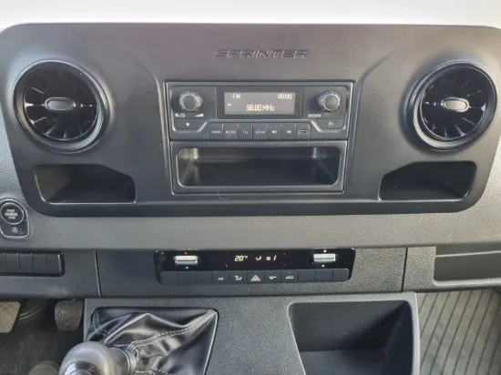 Picture of Mercedes-Benz Sprinter 215 2.0 CDI VAN R1 F WD