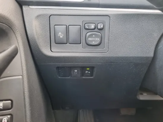 Изображение Toyota 1.8 VVT-i 7 sæder Multidrive