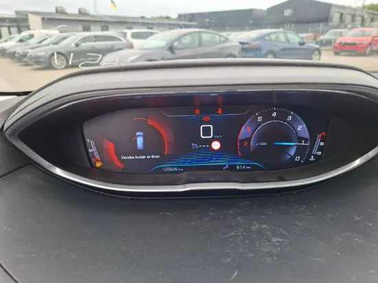 Picture of PEUGEOT 5008 Active 1.2 e-THP 130 hk SUV