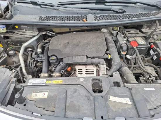 Picture of PEUGEOT 5008 Active 1.2 e-THP 130 hk SUV