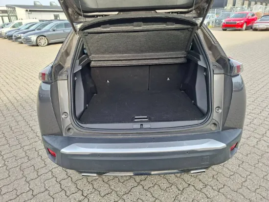 Picture of PEUGEOT 2008 PureTech 130 1,2 Platin Sport