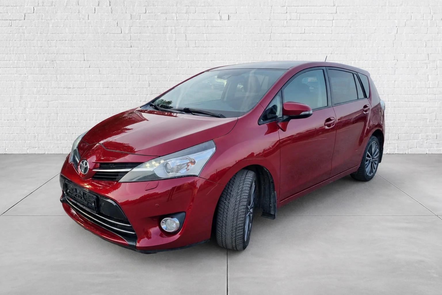 Изображение Toyota 1.8 VVT-i 7 sæder Multidrive