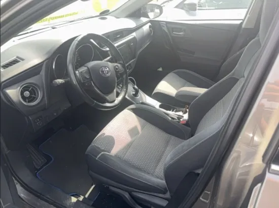 Picture of Toyota Auris 1.8 Hybrid Touring Sports