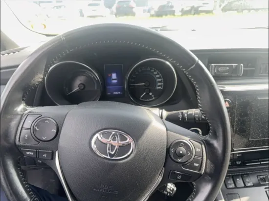 Picture of Toyota Auris 1.8 Hybrid Touring Sports