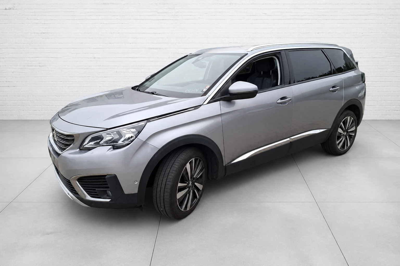 Picture of PEUGEOT 5008 1.2 e-THP 130 hk SUV