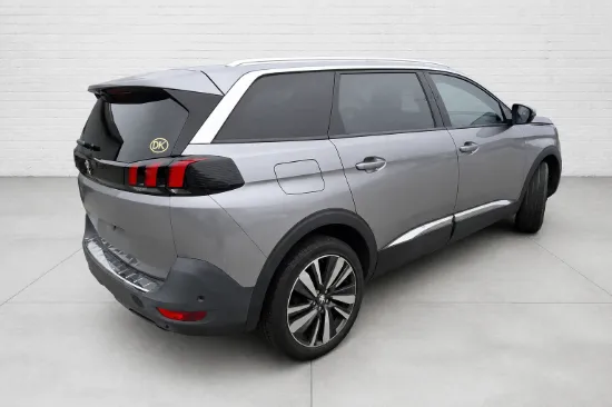Picture of PEUGEOT 5008 1.2 e-THP 130 hk SUV
