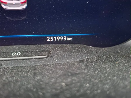 Изображение VOLKSWAGEN TIGUAN 2.0 TDI SCR 150 DSG7 Highline