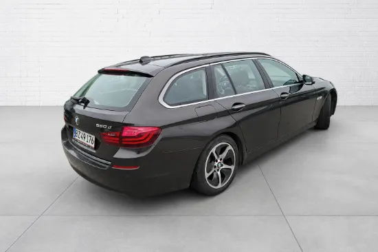 Picture of BMW 520d xDrive Luxury Line
