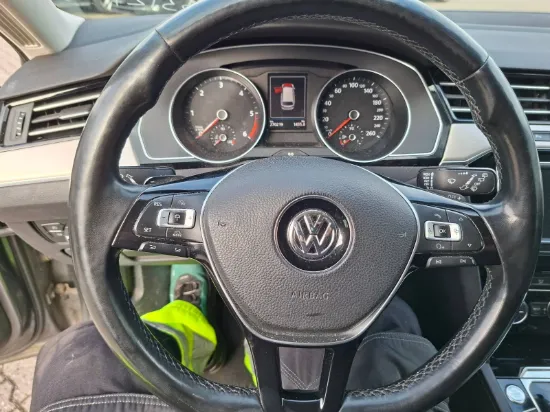 Picture of VOLKSWAGEN PASSAT 2.0 TDI BMT 190 Variant DSG6 Highline