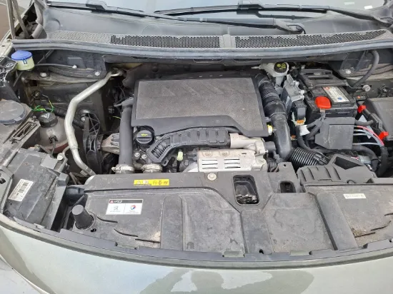 Изображение PEUGEOT 5008 1.2 130 PureTech Allure SUV